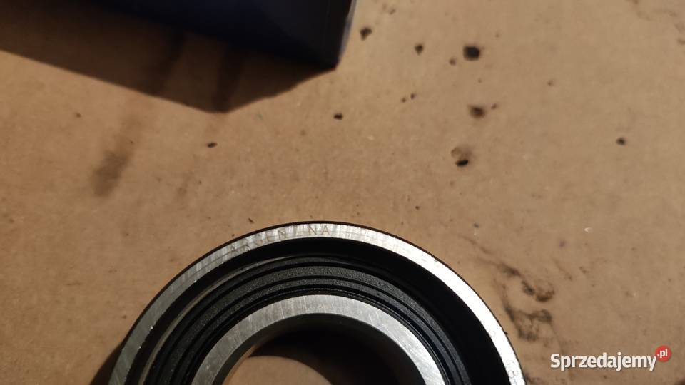 Rolka napinająca paska rozrządu SKF VKM 12200 Brzostów