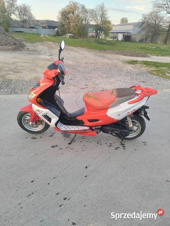 Sprzedam skuter Romet 717