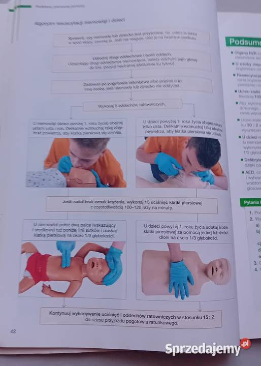 Podręcznik do EDB kl 1 liceum i technikum Żyję i tradycyjny podręcznik Koźminek