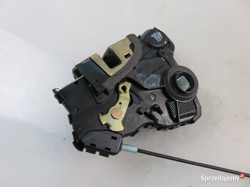 ZAMEK LEWY PRZEDNI PONTIAC VIBE I 5 PIN małopolskie