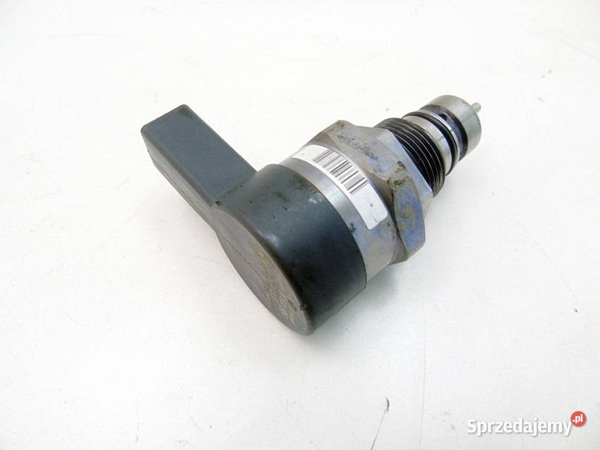 Zawór ciśnienia paliwa 16 D4D D Verso Auris Sosnowiec sprzedam