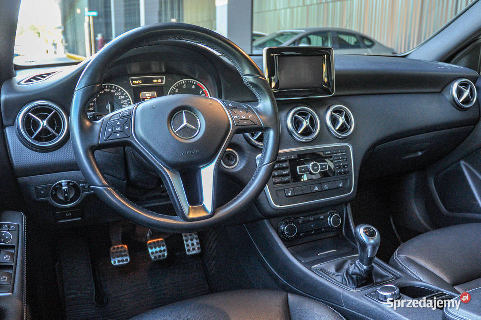 MercedesBenz Klasa A 2015 r Skóry Bezwypadkowy 1595cm3 Wrocław