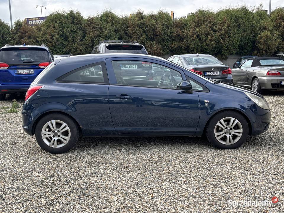 Opel Corsa 2010r Paniówki