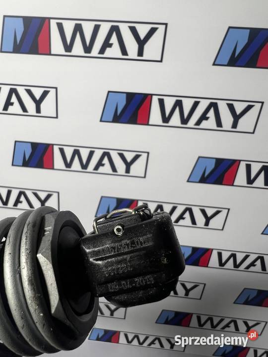BMW F10 SIŁOWNIK ELEKTRYCZNY KLAPY LEWY 4867567 Siłowniki sprzedam
