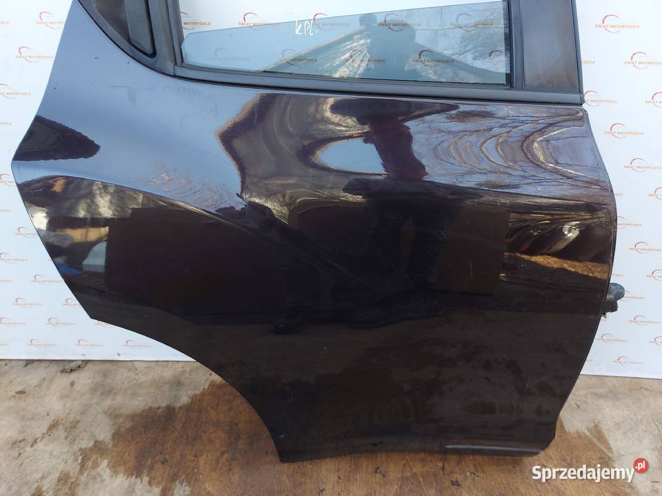 NISSAN JUKE F15 15r drzwi prawe tył 150 mikronów Kielce