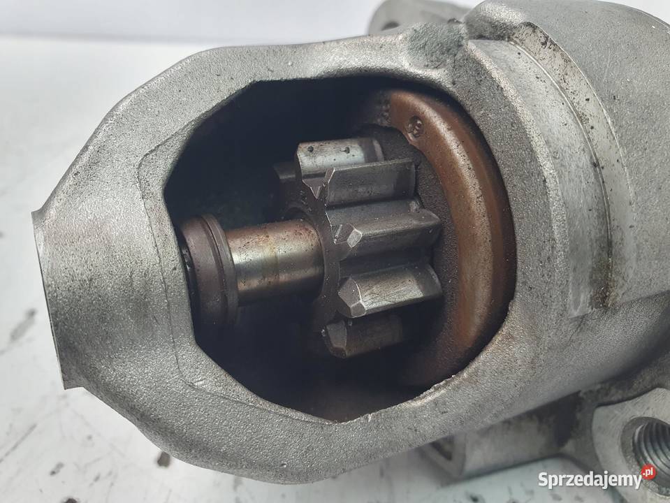ROZRUSZNIK Audi A6 C6 24 V6 bosch 06E911023C BDW sprzedam