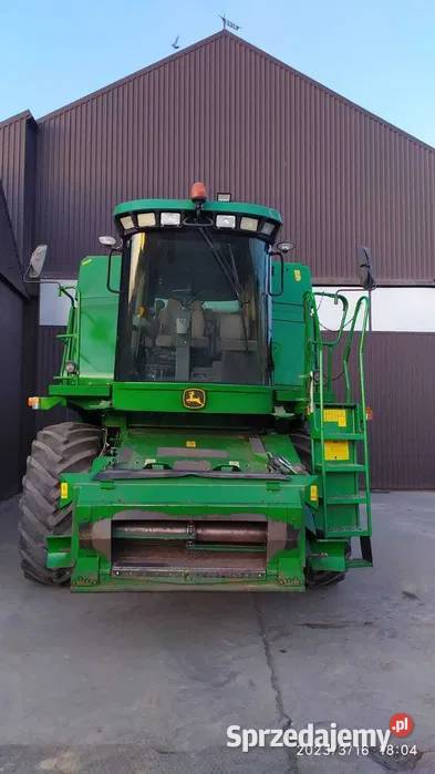 John Deere 9560i mocny kombajn z 2005 idealny na Radio Brzeg