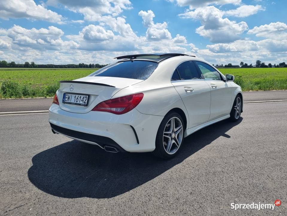 Mercedes Benz CLA 200 panorama łódzkie