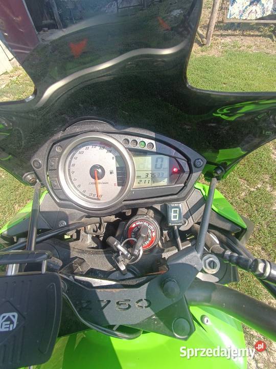 Kawasaki z 750 2010 Mołodiatycze
