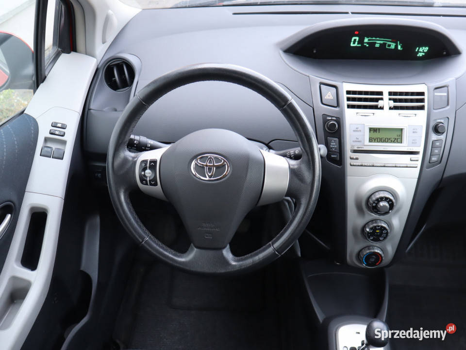 Toyota Yaris 13 automatyczna Piaseczno