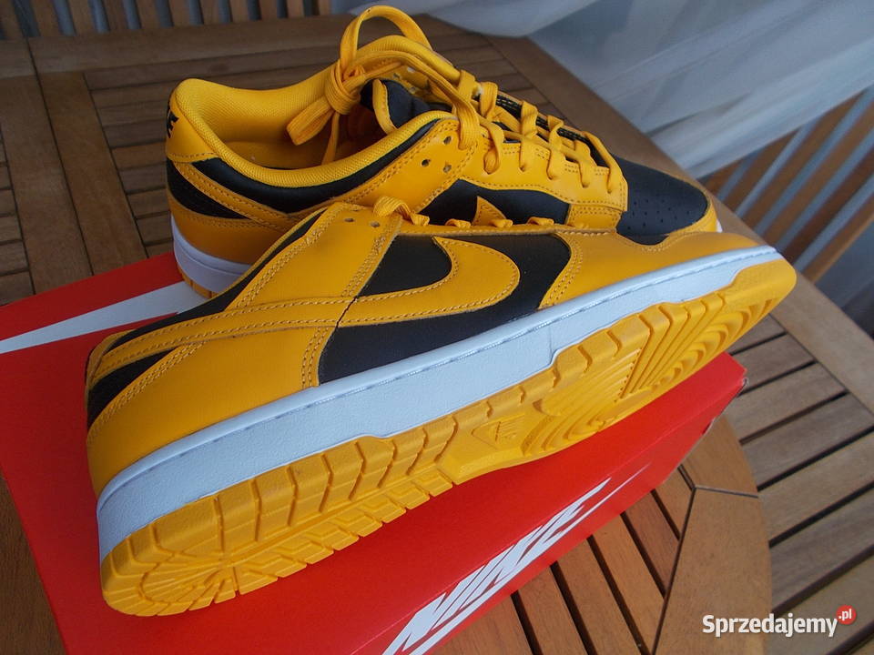 r 46US12 Nike Dunk Low Championship Goldenrod