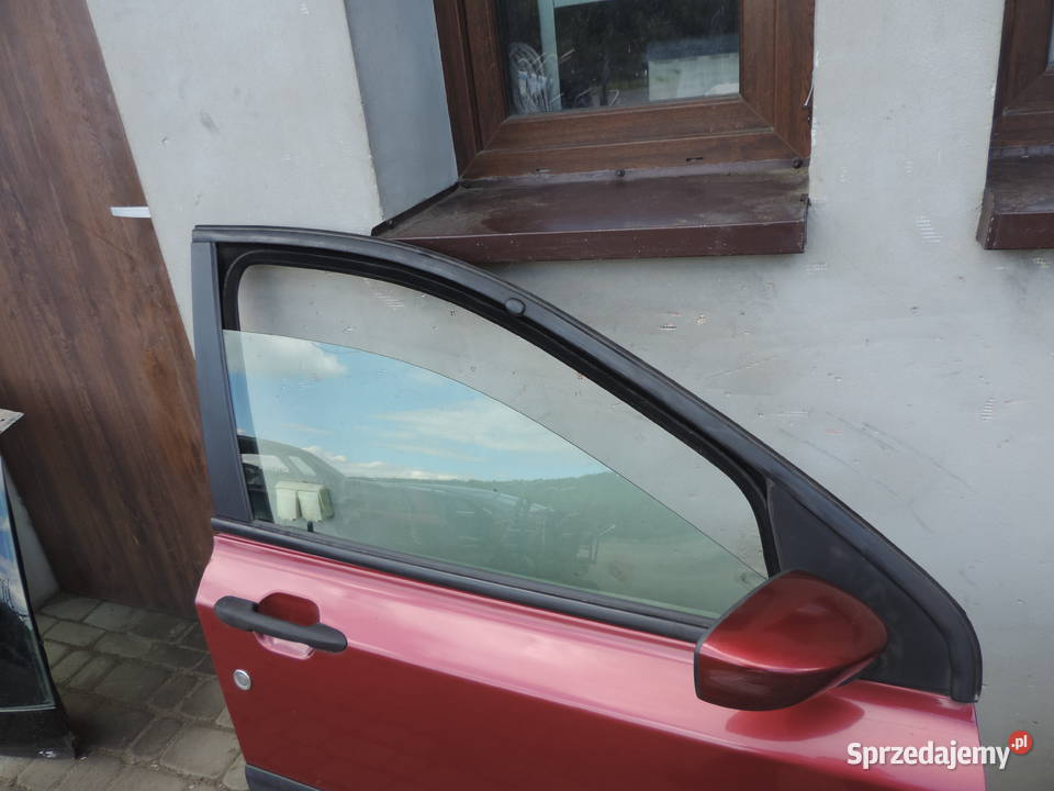 DRZWI PRAWY PRZÓD FIAT STILO 5D HB KOLOR 132F Rok produkcji 2005 Nowy Sącz sprzedam