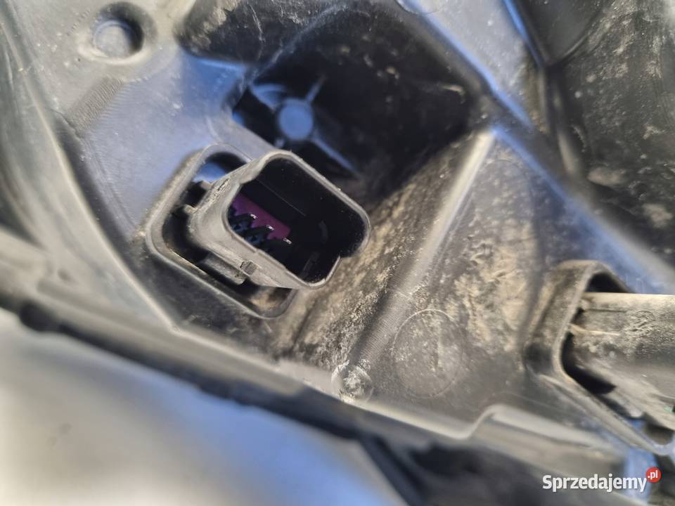 LAMPA PRAWA Renault Captur I 1719r LIFT PRZEDNIA lubelskie Rudka