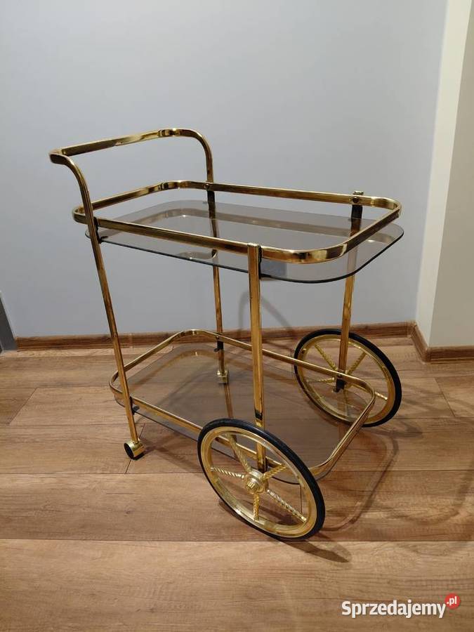 Mobilny barek na kółkach 225 Byczyna