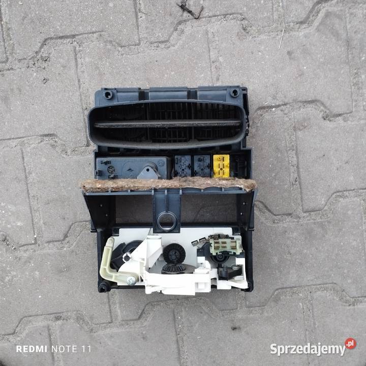 Konsola przednia środkowa audi 80 B4 Hrubieszów