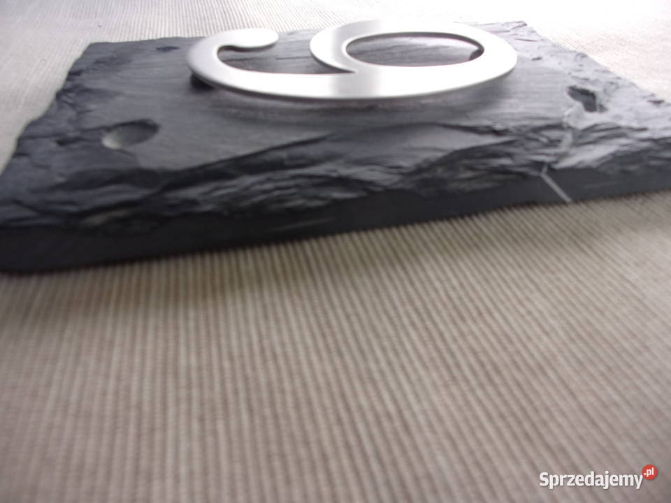 Angielski ładny szyldy czytelne oznaczenie Warszawa