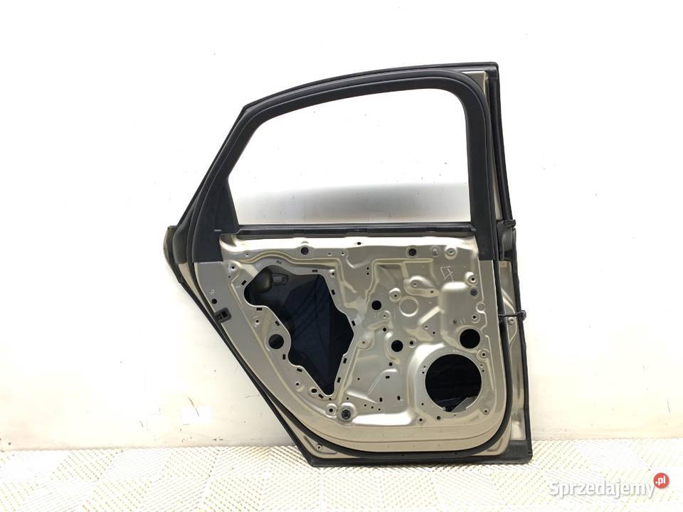 DRZWI LEWY TYŁ AUDI A8 D4 SedanLimuzyna 0918 osobowe Drzwi