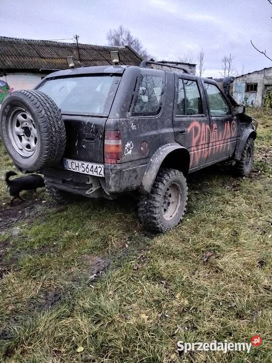 Opel Frontera czarny Motoryzacja Chełm