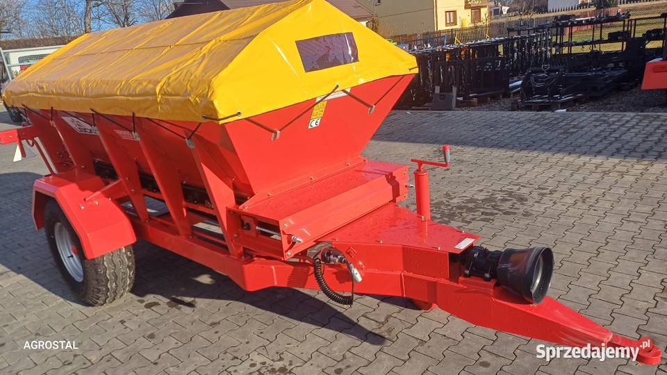 Rozsiewacz Wapna piaskarka solarka firmy LISICKI Tarnogród sprzedam