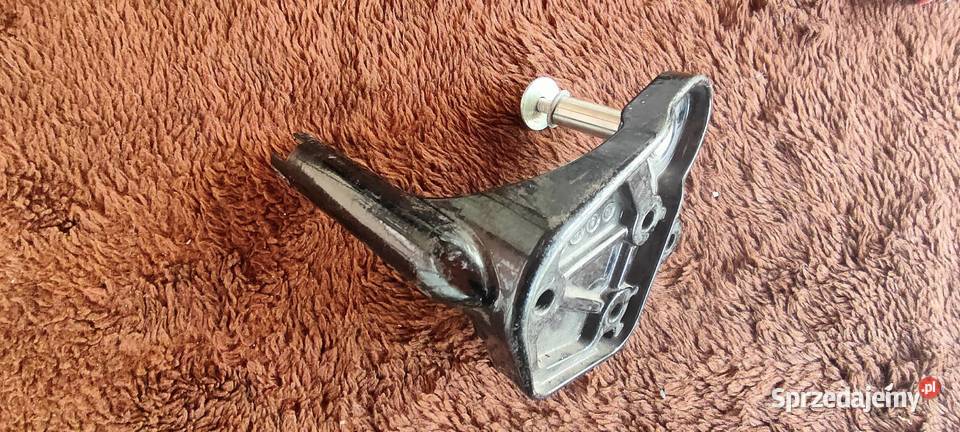 Harley FXS FXSTB FXSTC FXCWC set prawy mocowanie Orzesze