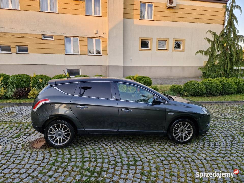 Lancia Delta 2009r 20Jtdm 163 Navi Panorama Ryglice sprzedam