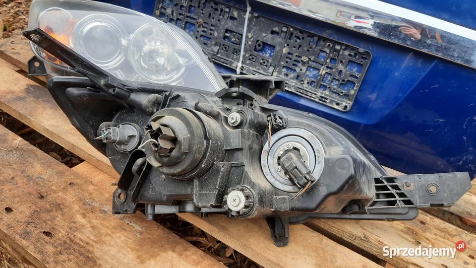 lampa prawa lewa mazda 3 0309r
