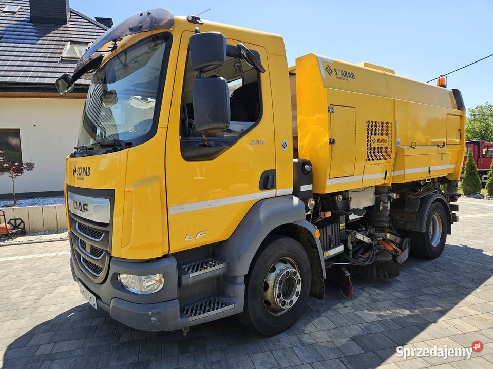 DAF LF 55230 Zamiatarka dwustronna SCARAB MAGNUM Ropczyce