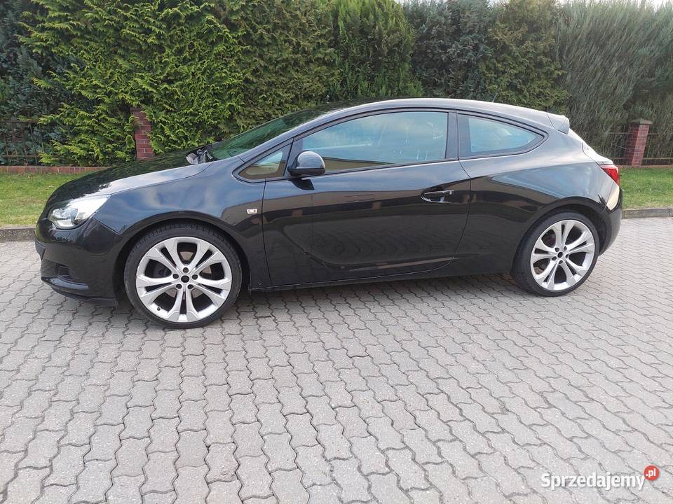 Opel Astra GTC 2013 17 Diesel zamiana