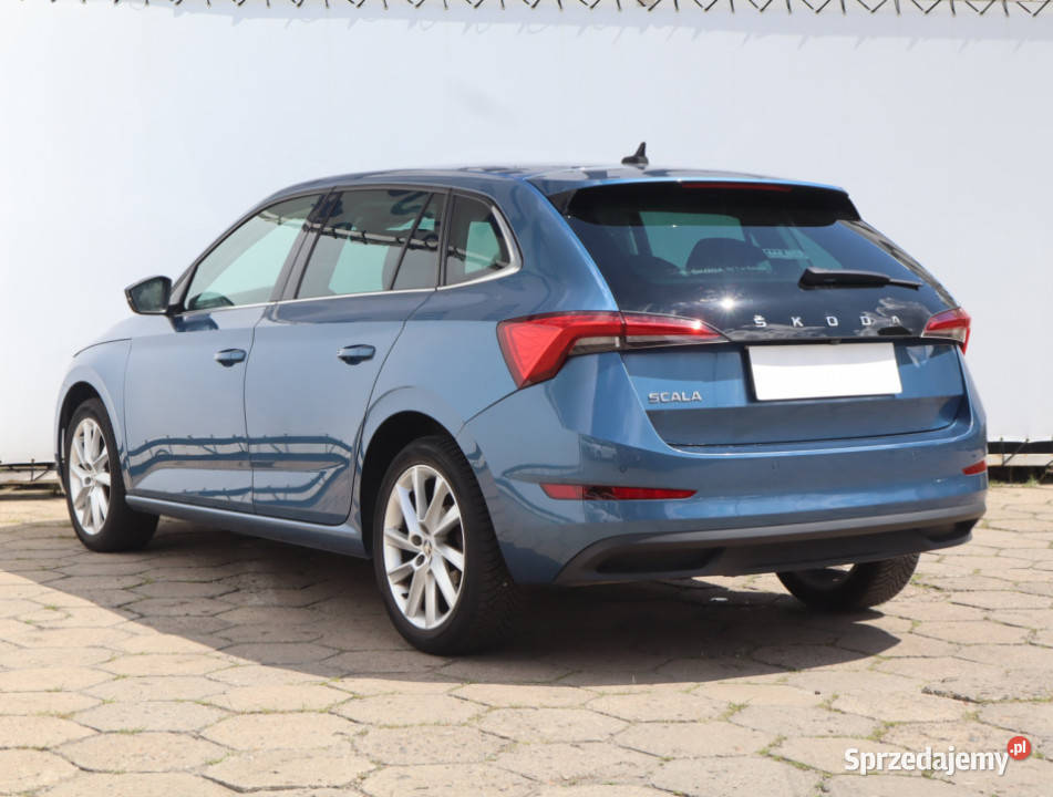 Skoda Scala 10 TSI światła do jazdy dziennej łódzkie