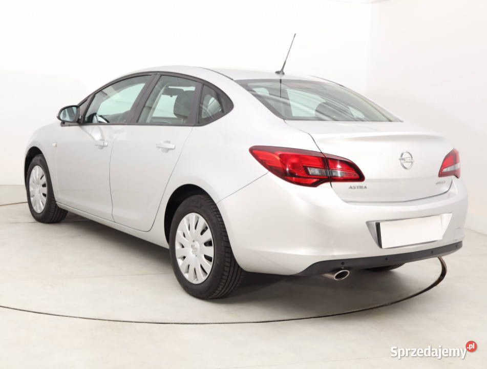 Opel Astra 14 T Astra dolnośląskie Bielany Wrocławskie