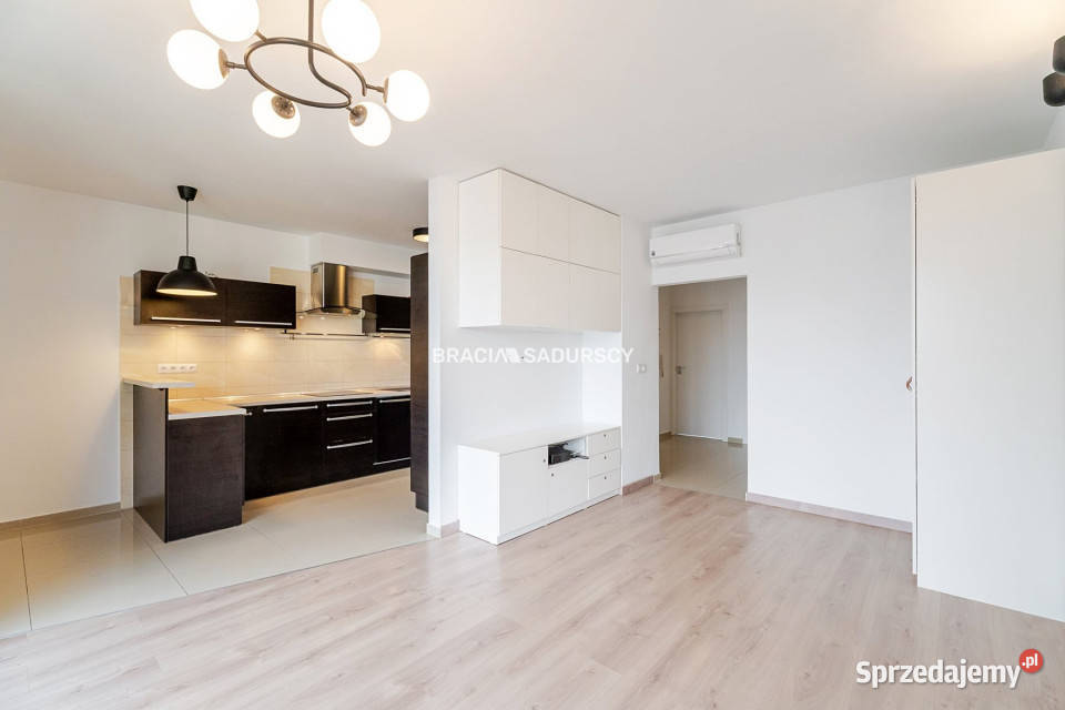 Ogłoszenie mieszkanie Kraków 6439 metrów