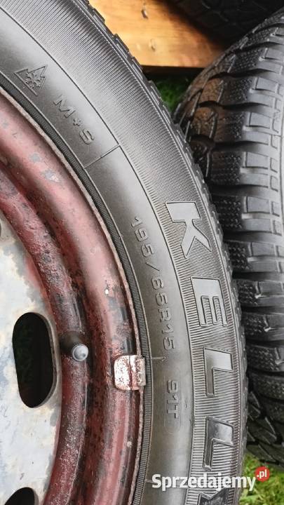 Komplet kół zimowych KELLY WINTER ST 19565R15 sprzedam