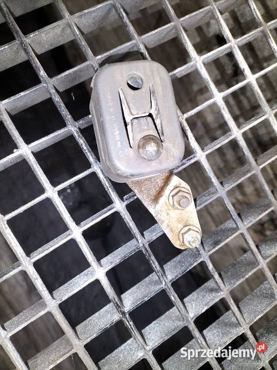 Zawiesie tłumika tylnego belce BMW E39
