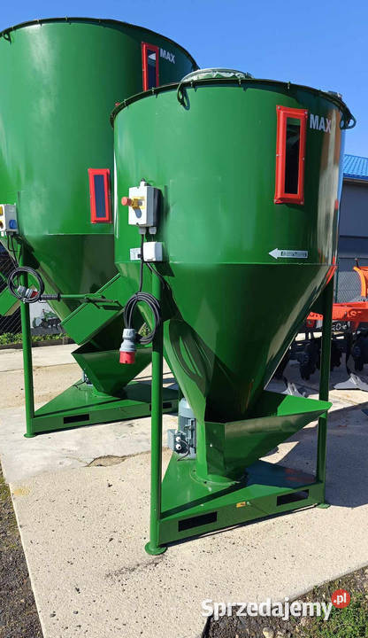 Mieszalnik pasz MROL 1000 H0372 Proszówka sprzedam