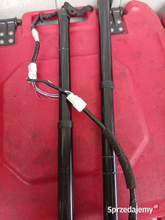 Siłownik klapy bagażnika Lexus Toyota mazowieckie Warszawa