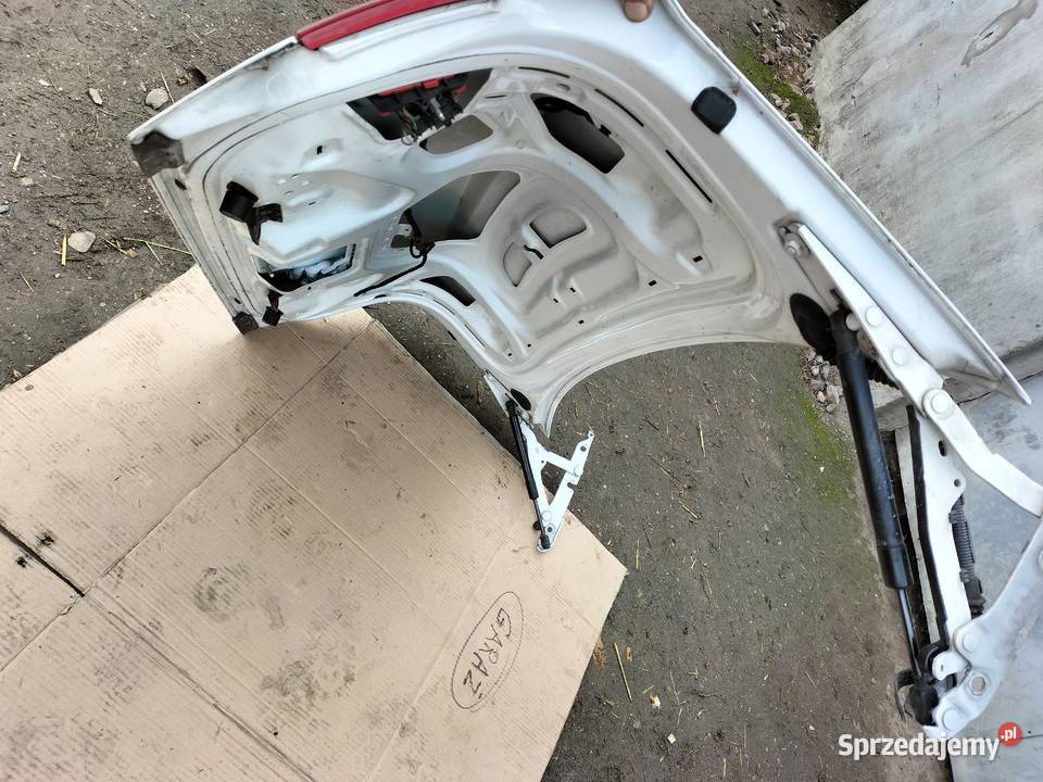 AUDI A6C6 A6 C6 SEDAN KLAPA BAGAŻNIKA BIAŁA Kamień-Kolonia
