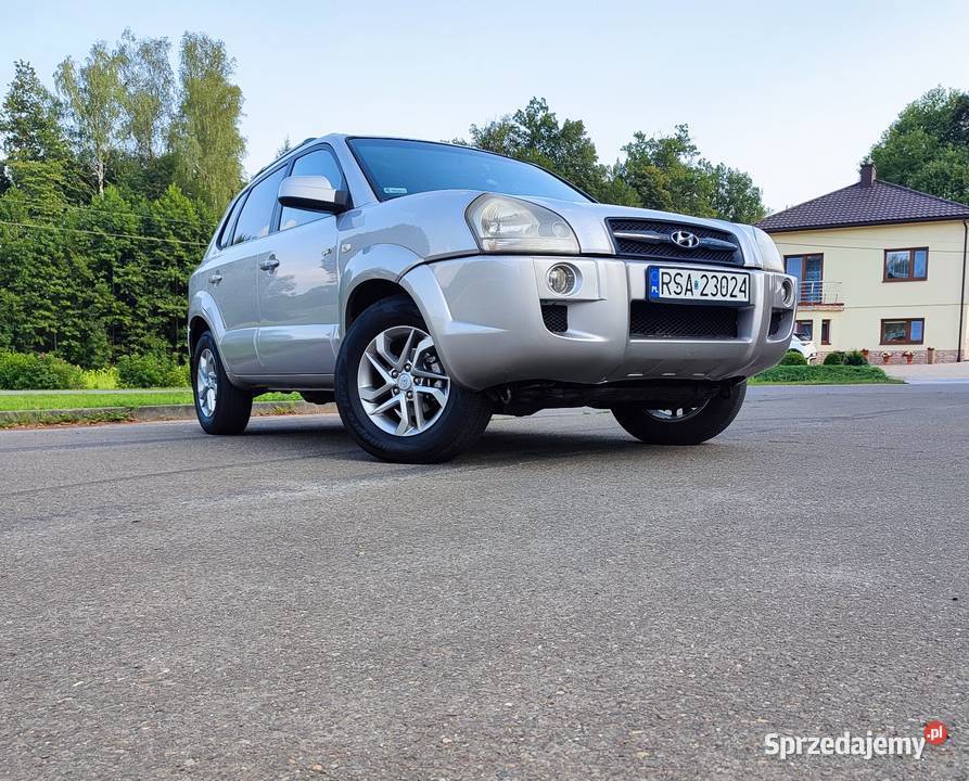 Ładny nie zgnity Hyundai Tucson 20 diesel 140 elektryczne szyby Domaradz