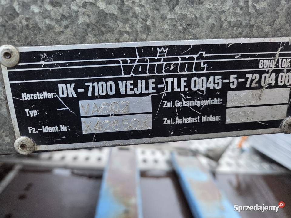 Przyczepka samochodowa 600 ocynk z Niemiec Do samochodów osobowych Jawor