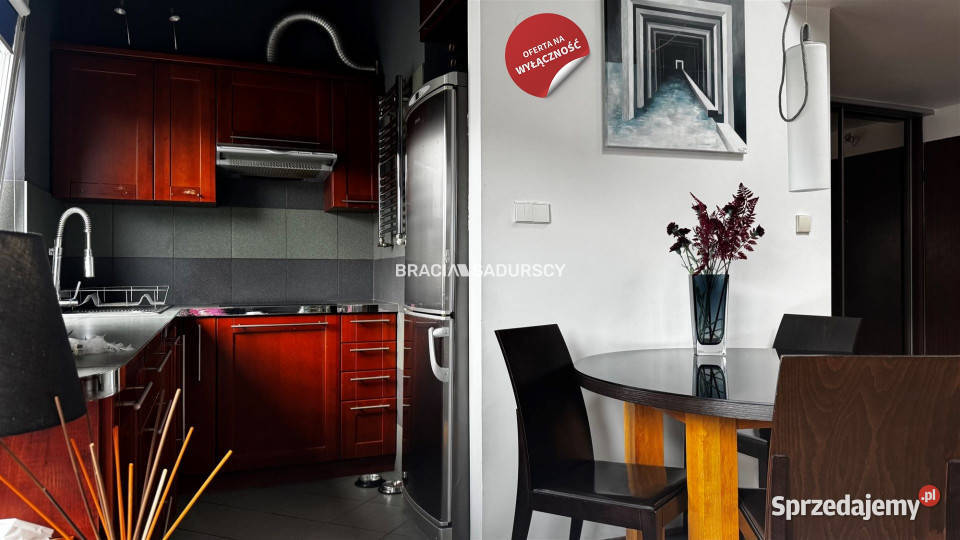 Sprzedam mieszkanie Kraków 104m2 6 pokoi małopolskie