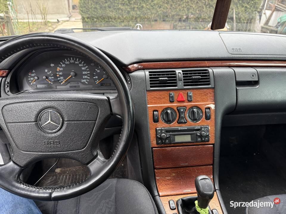 Mercedes W210 E200 sprzedam zamienie ESP Kutno sprzedam