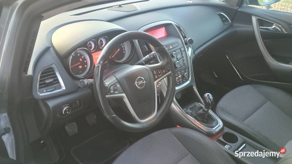 Opel Astra J 16 Turbo podkarpackie