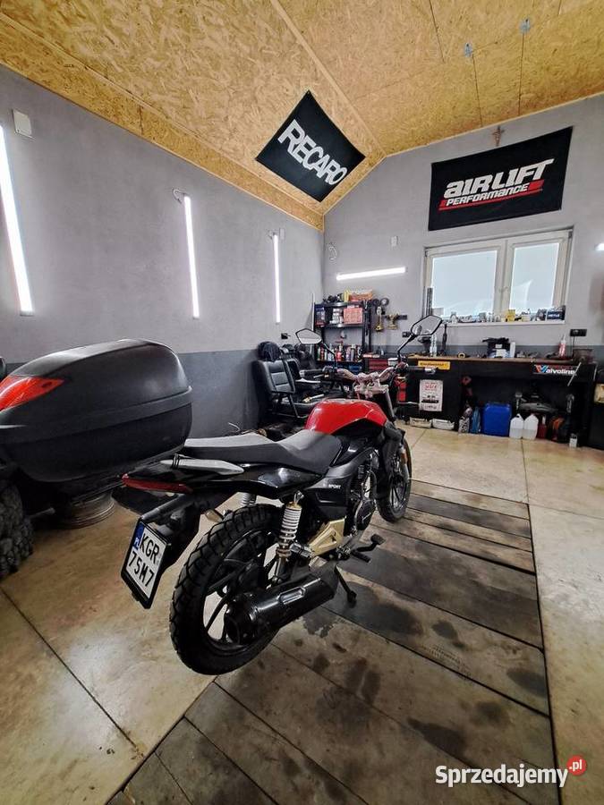 Junak 126 125 kat b turystyczny Motocykle, skutery, quady Folusz