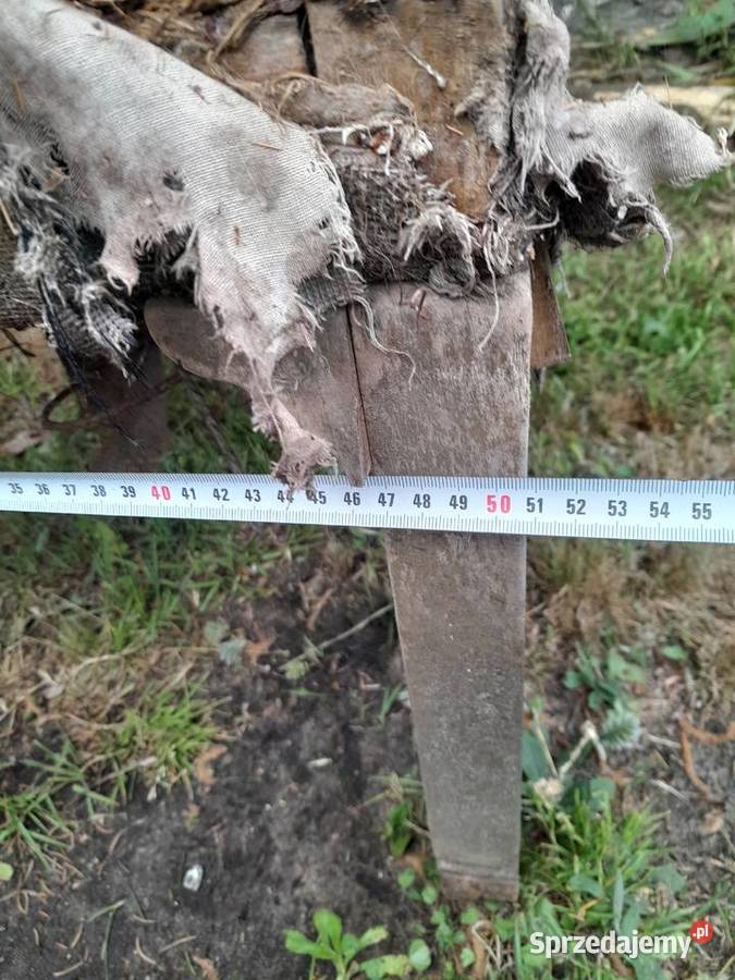 Stary zabytkowy fotel baza do renowacji zabytek Dąbrowa Górnicza