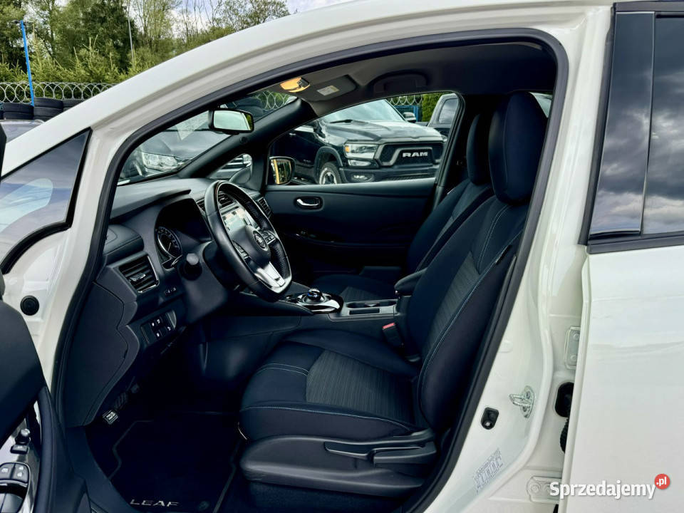 Nissan Leaf TeknaSerwisStan idealnyGwarancja kamera cofania Leaf sprzedam