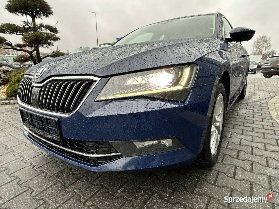 koda Superb SERWIS led bixenon nawigacja DSG PDC czujnik parkowania Żory sprzedam