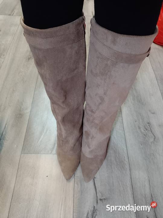 40 Beżowe wygodne kozaki kowbojki na koturnie Kraków sprzedam