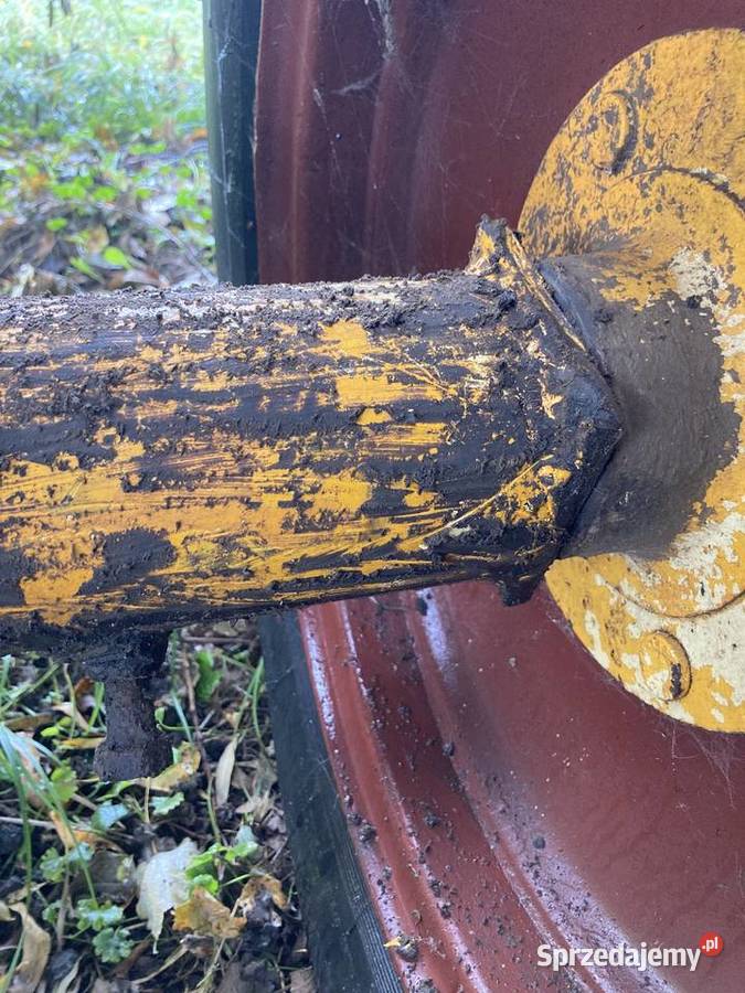Oś z kołami kombajnu Kleine Neptun nastawna Telatyn