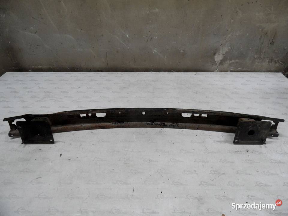 VW CADDY III LIFT 13r belka zderzaka tył świętokrzyskie