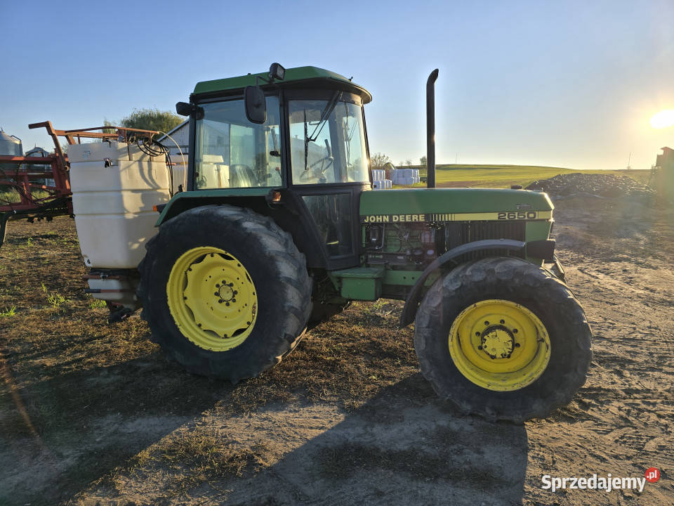 Ciągnik JOHN DEERE 2650 4x4 78 Skrzynia biegów Manualna Serwatki