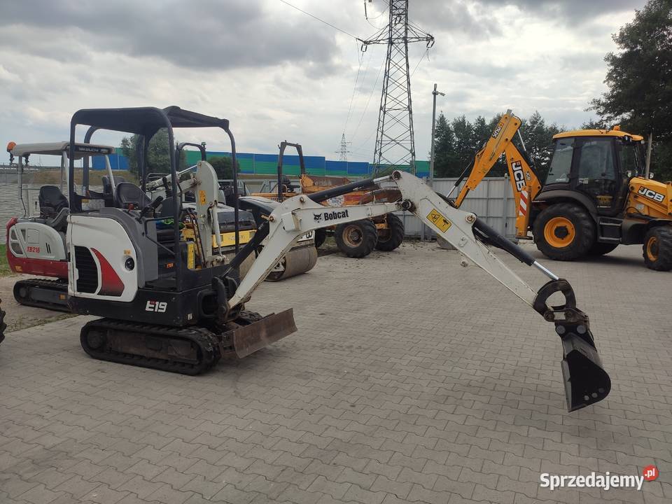 KONIN WYNAJEM MINIKOPARKA RĘBAK WOZIDŁO WALEC NA